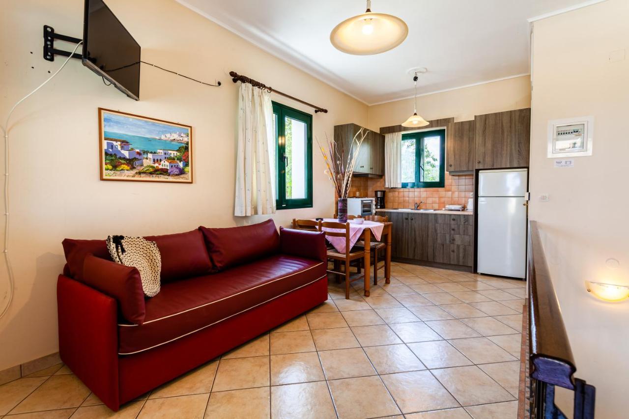 Dukes Poolside Houses Parálion Ástros Εξωτερικό φωτογραφία