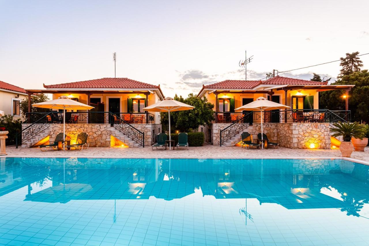 Dukes Poolside Houses Parálion Ástros Εξωτερικό φωτογραφία